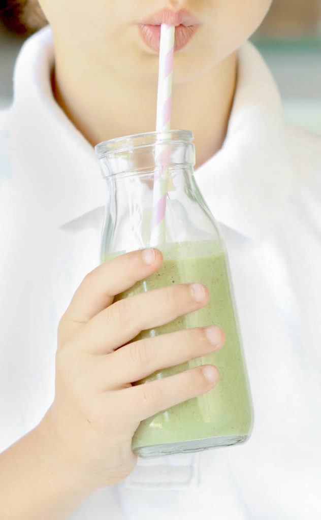 The Best Green Smoothie (for beginners) is a cool, creamy, sweet vegan smoothie with banana, peanut butter, kale, chia seeds, cinnamon and almond milk.