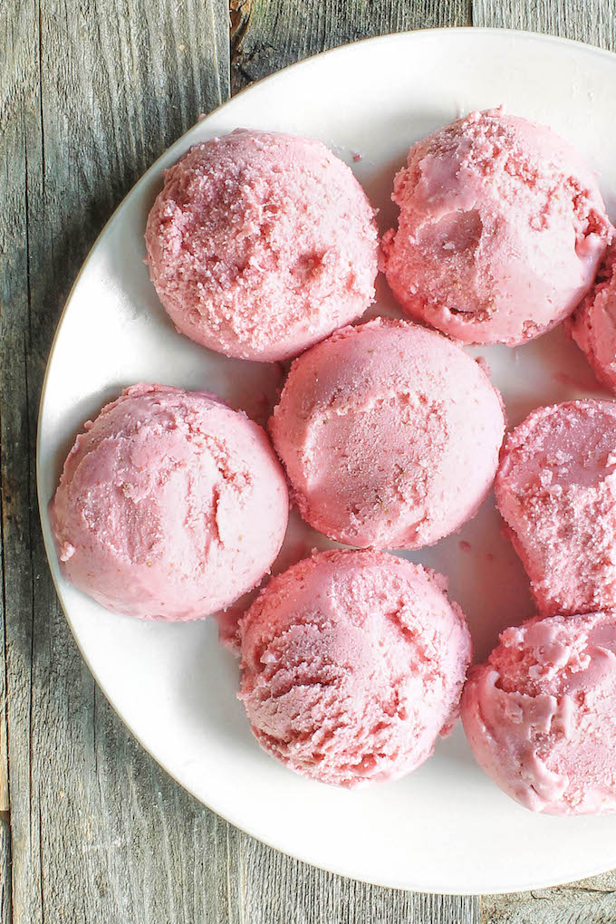 3-Ingredient Strawberry Ice Cream is a vegan ice-cream that requires just 5 minutes prep and is naturally sweetened with maple syrup. Simple to make, delicious to eat.