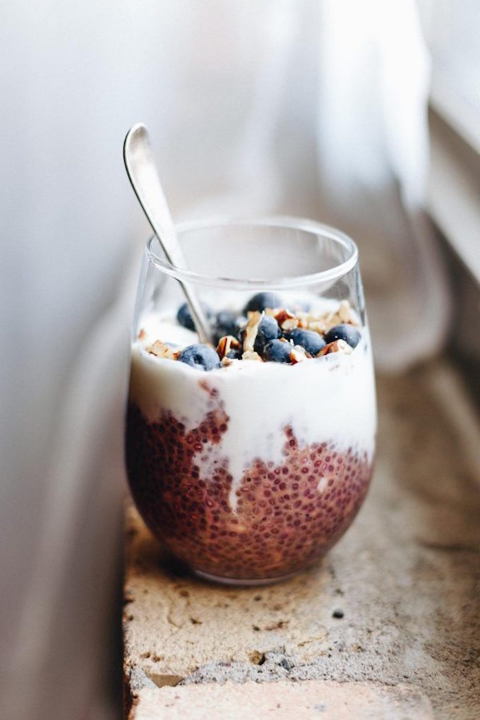 A roundup up of my favorite 10 Yummy Overnight Oat Recipes. 