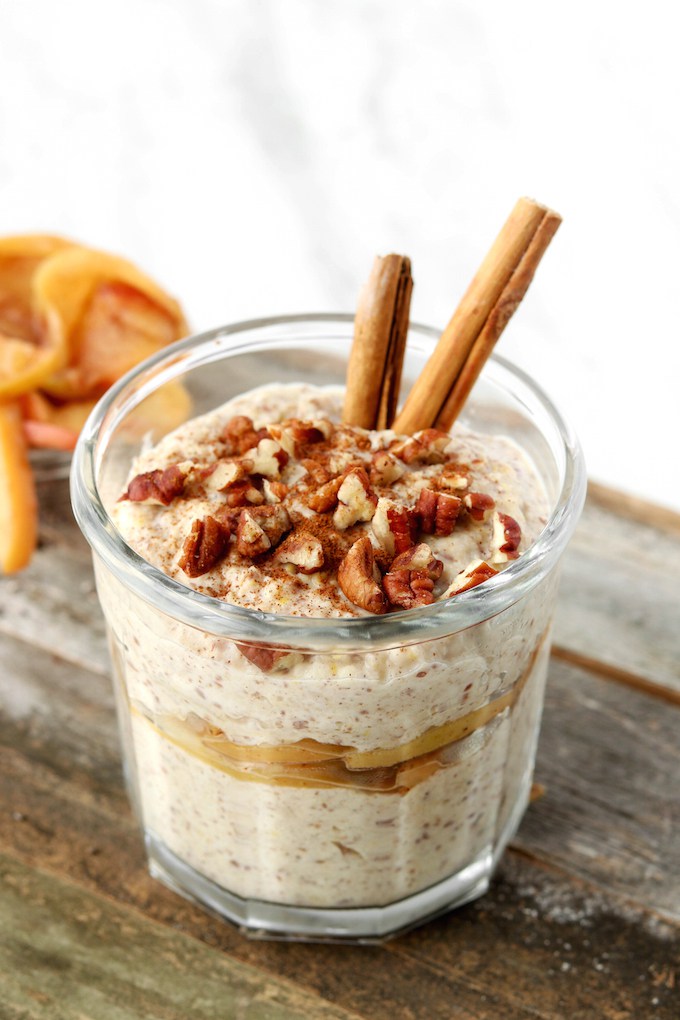 A roundup up of my favorite 10 Yummy Overnight Oat Recipes.