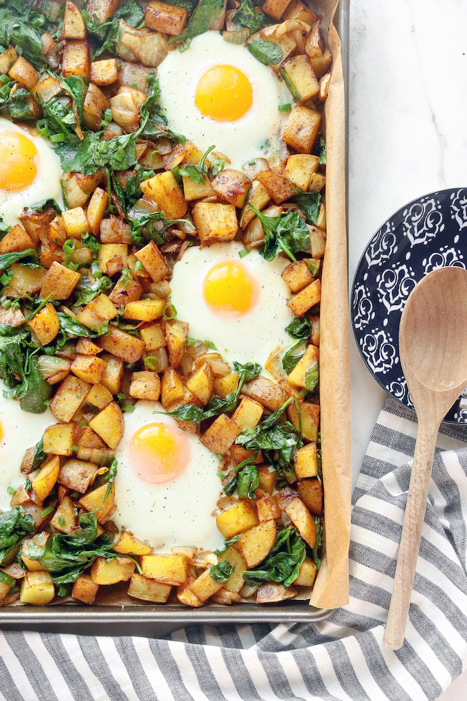 Roasted Potato, Spinach and Egg Breakfast Hash