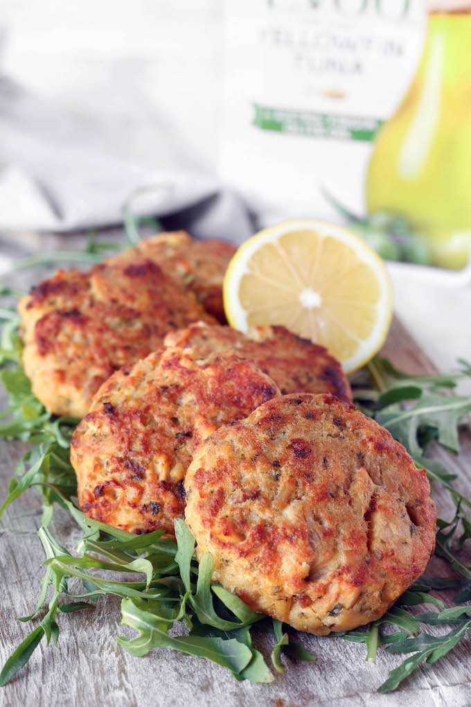 These Easy Tuna Cakes are simple to make, requiring just 9 ingredients and 1 bowl. The perfect 20-minute weeknight dinner option