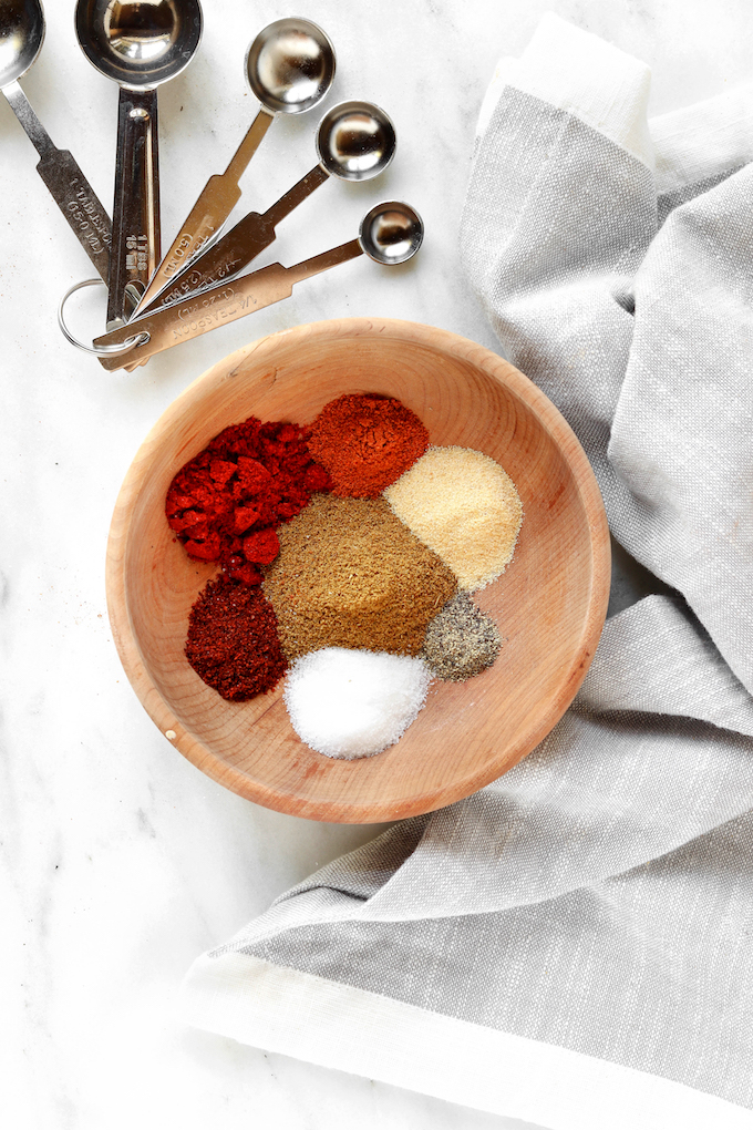 How to Make a quick and easy DIY taco seasoning blend to add to all of your favorite Mexican dishes, soups, meats and more!