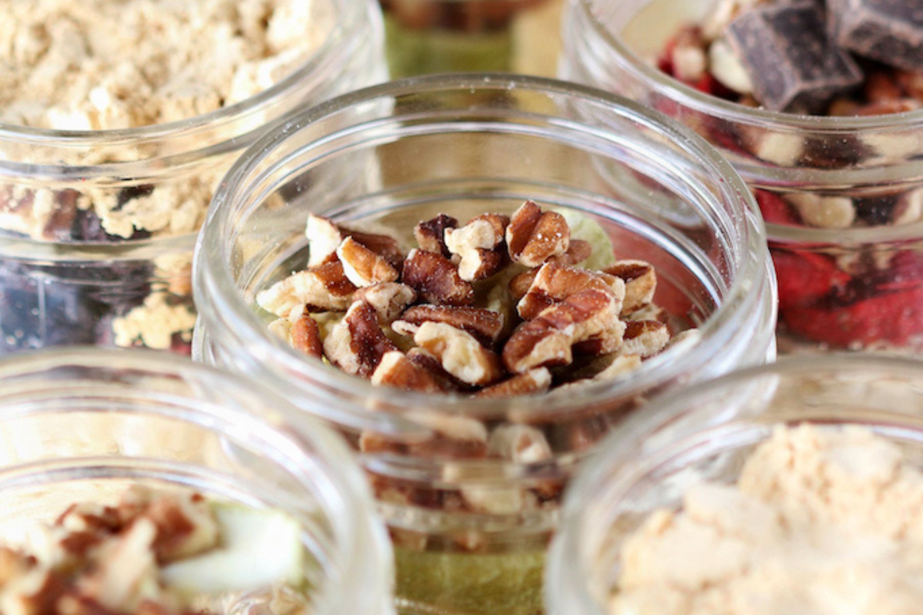 Step 2 - Instant Oat Jars. Pack all instant oat jars and store them. 